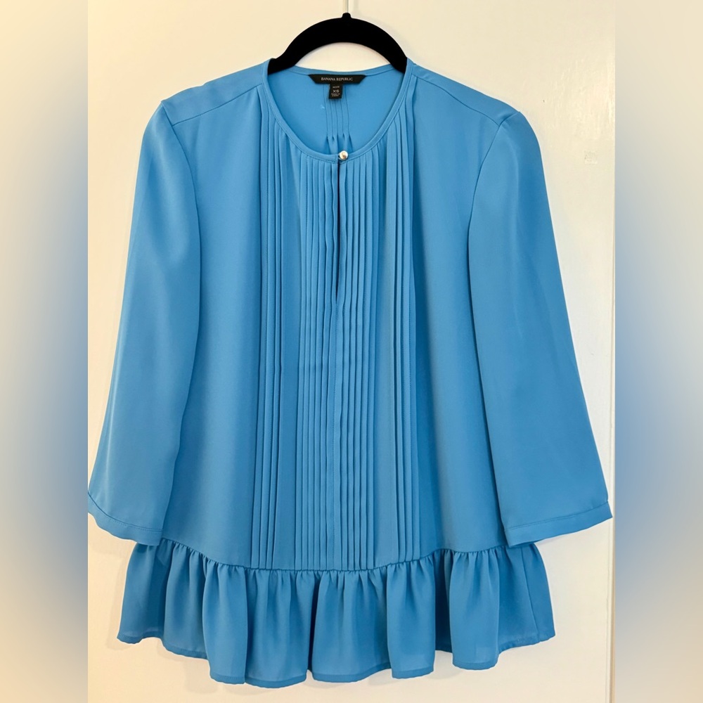 Banana Republic Blue Crepe Flutter Blouse